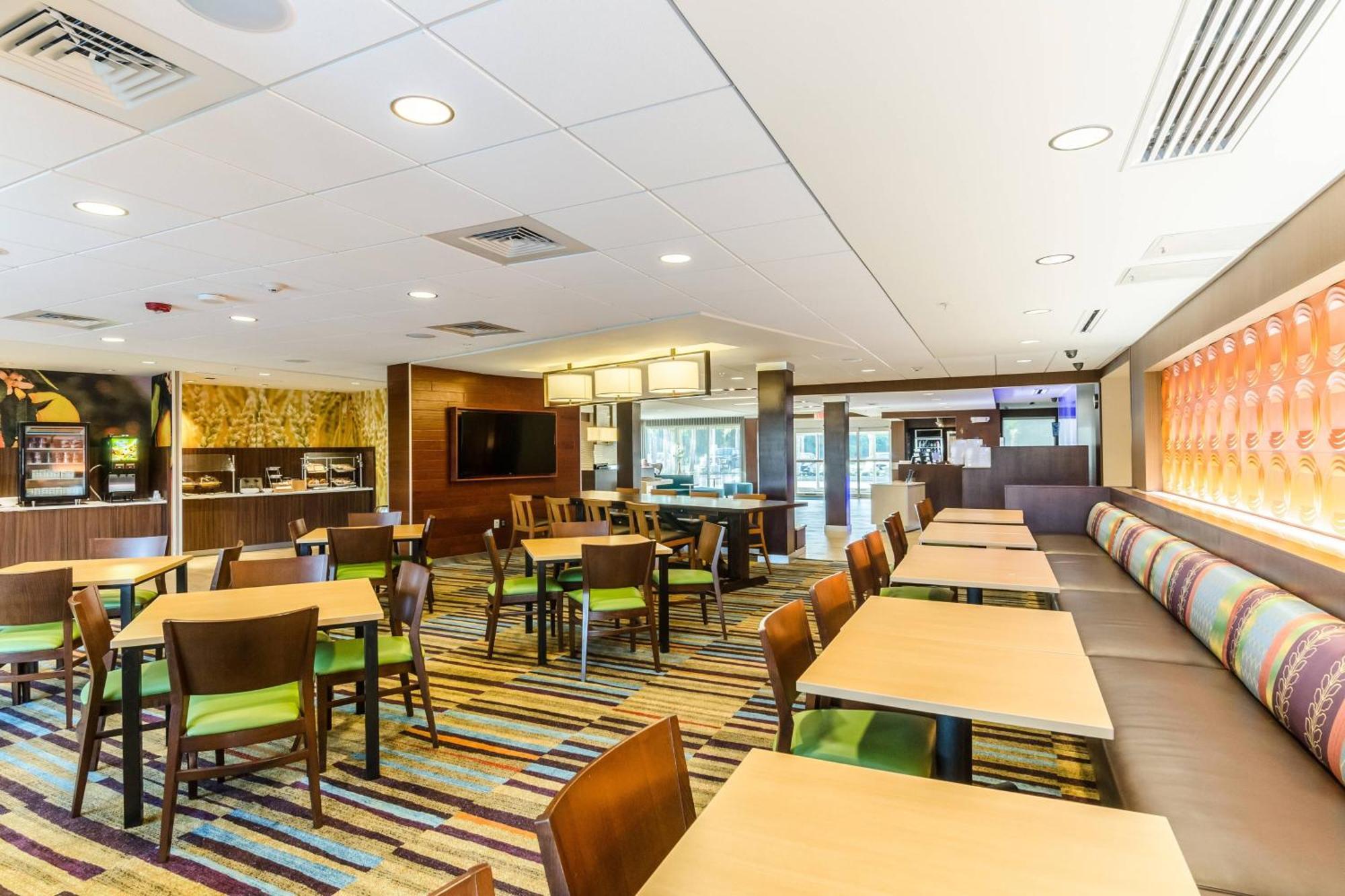 Fairfield Inn & Suites By Marriott Panama City Beach Upper Grand Lagoon Exterior foto